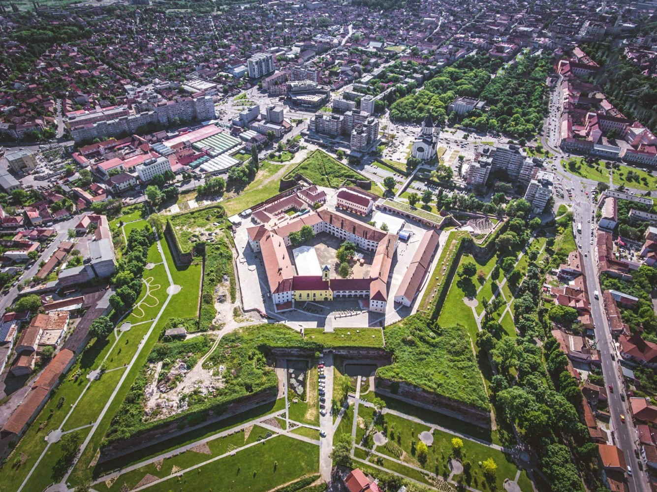 Hotel Aventus - Oradea Fortress