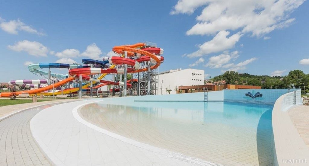 Hotel Aventus - Aquapark Nymphaea Oradea